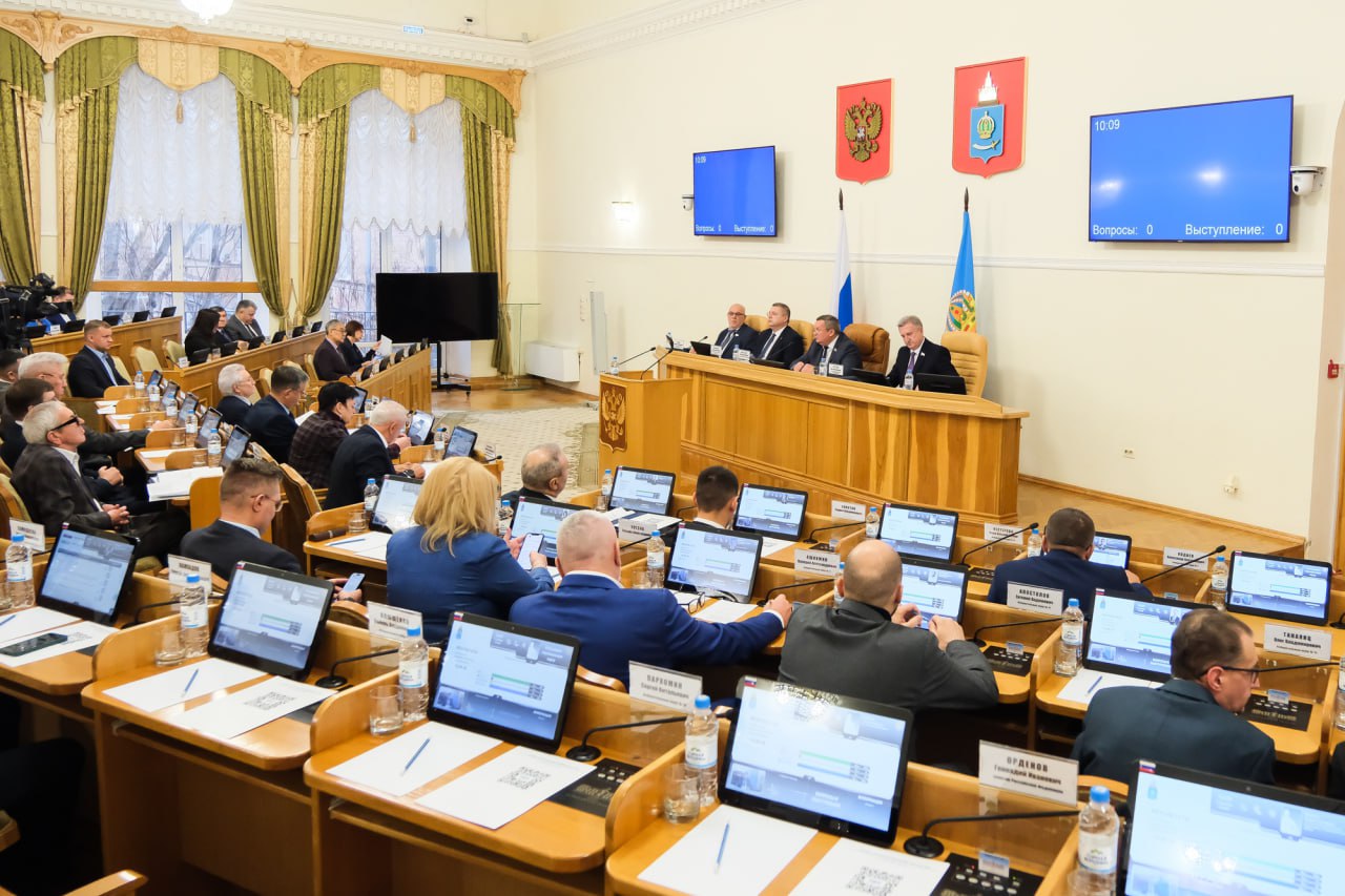 Закон о бюджете Астраханской области на ближайшие 3 года приняла сегодня Облдума во втором чтении