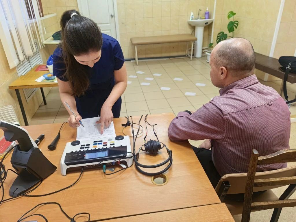 Астраханские участники СВО получили высокотехнологичную медпомощь в НМИЦ оториноларингологии ФМБА России в 2025 году Астраханские участники СВО получили высокотехнологичную медпомощь в НМИЦ оториноларингологии ФМБА России в 2025 году