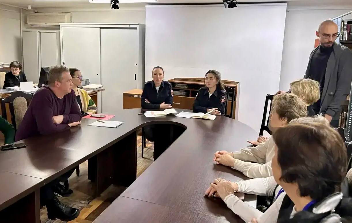 Стражи порядка провели предновогодние инструктажи по обеспечению охраны общественного порядка Стражи порядка провели предновогодние инструктажи по обеспечению охраны общественного порядка