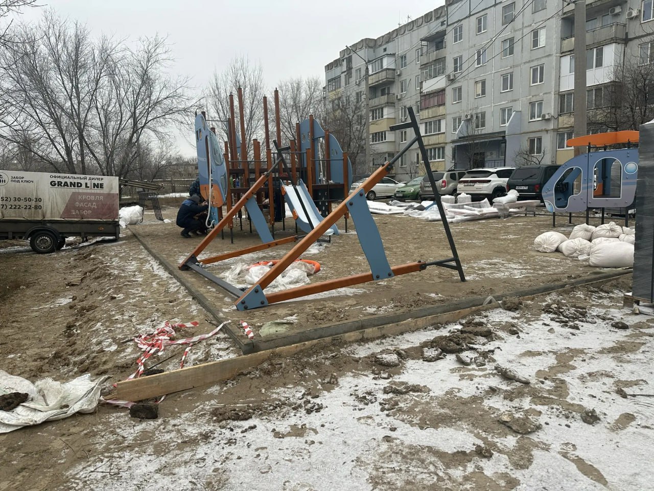 Новая детская площадка в Ахтубинске: Новая детская площадка в Ахтубинске: