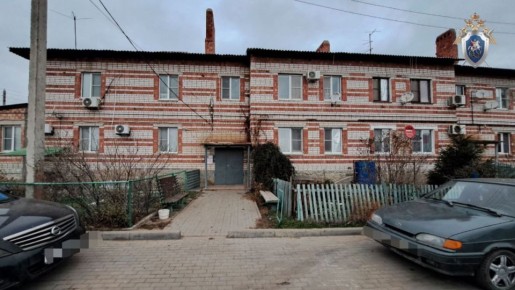 16-летняя жительница Началово ударила приятеля ножом