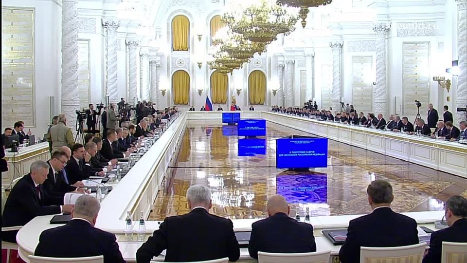 ������� 100 ������ ��������������� ����������� ��������� ������� �������� �����