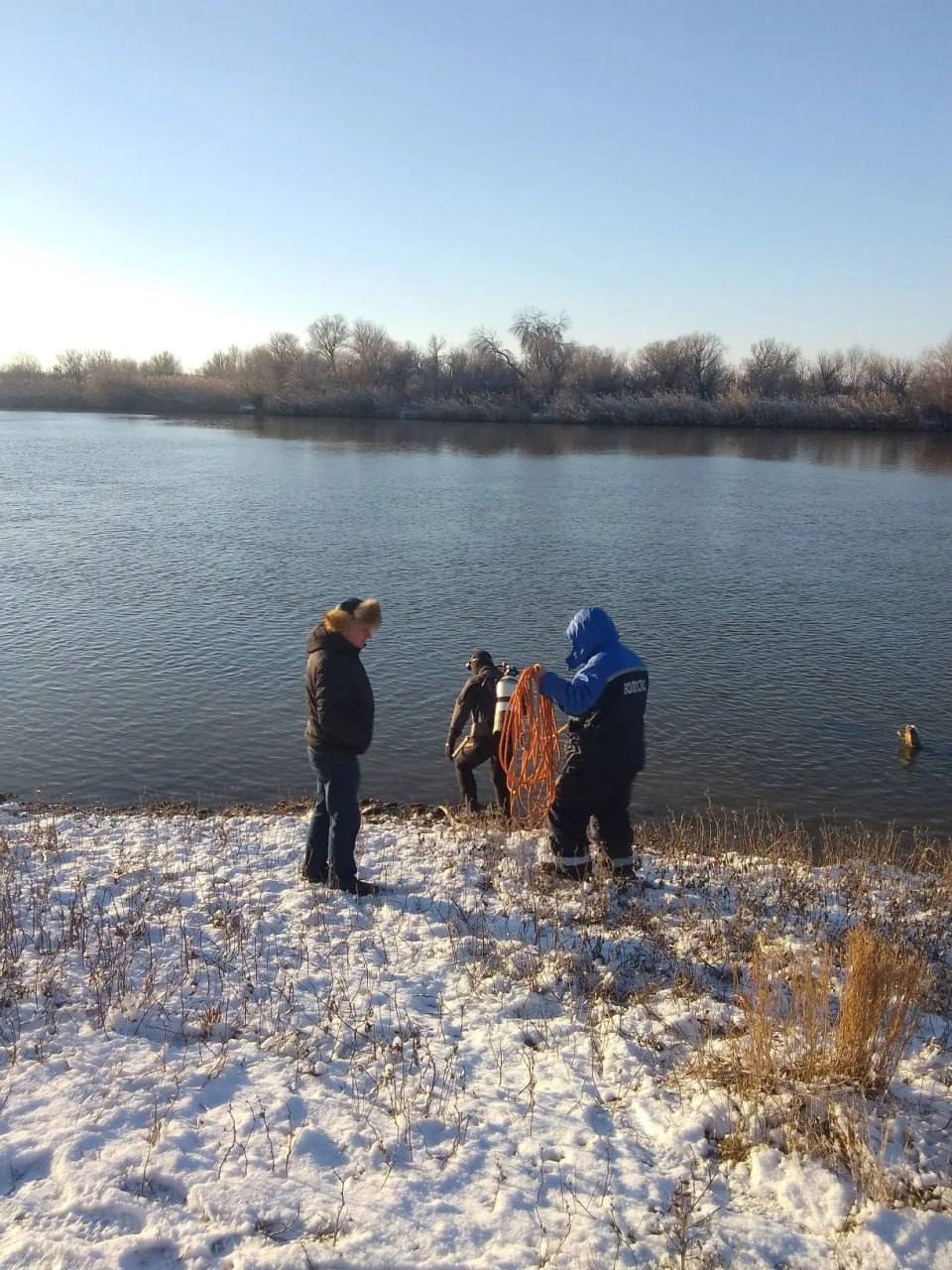 В Икрянинском районе продолжаются поиски пропавшего подростка