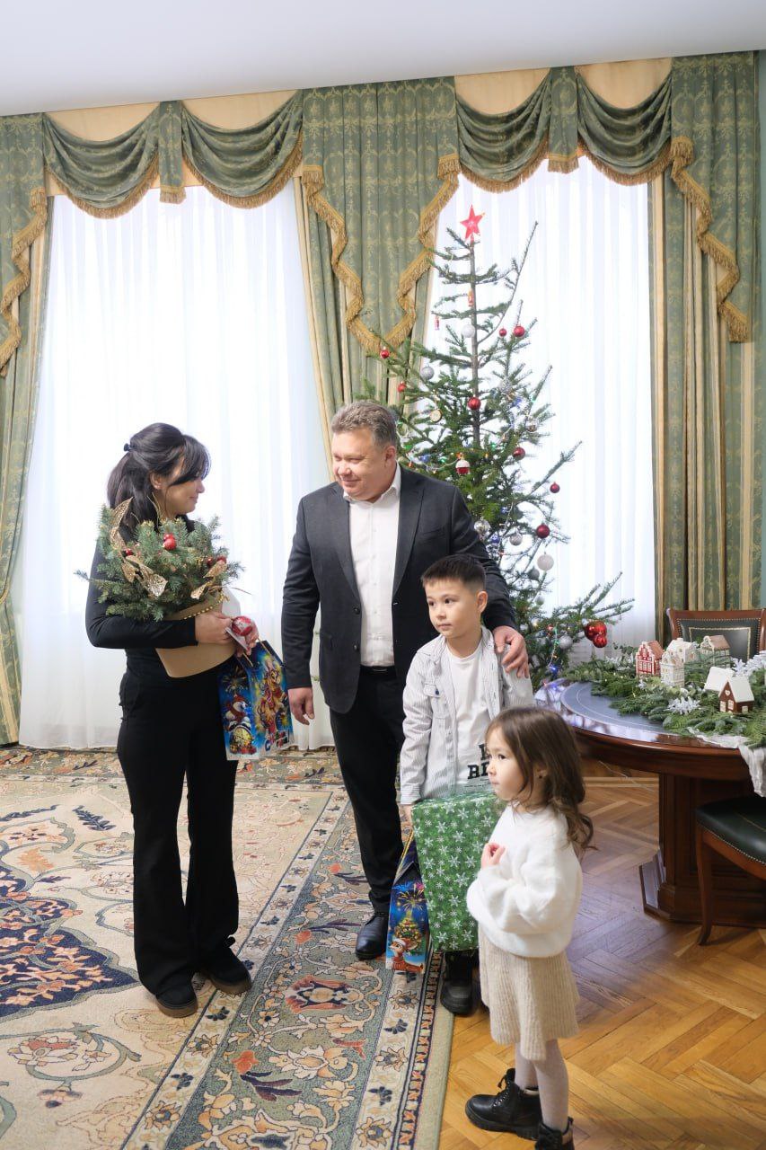 Игорь Редькин: С удовольствием принял участие в ежегодной всероссийской акции «Ёлка желаний» Игорь Редькин: С удовольствием принял участие в ежегодной всероссийской акции «Ёлка желаний»