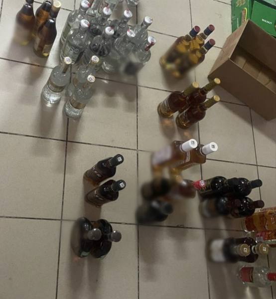 В рамках оперативно - профилактического мероприятия полицейские выявили нарушение правил продажи алкоголя