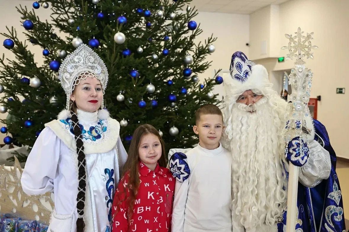 Губернатор Астраханской области Игорь Бабушкин открыл новый Дом культуры Губернатор Астраханской области Игорь Бабушкин открыл новый Дом культуры