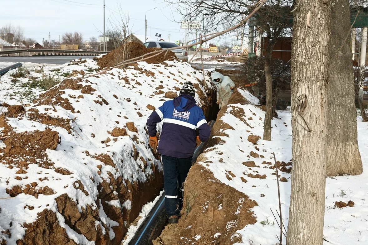 В Астраханской области продолжается капремонт напорного коллектора центральной канализации в селе Икряное В Астраханской области продолжается капремонт напорного коллектора центральной канализации в селе Икряное