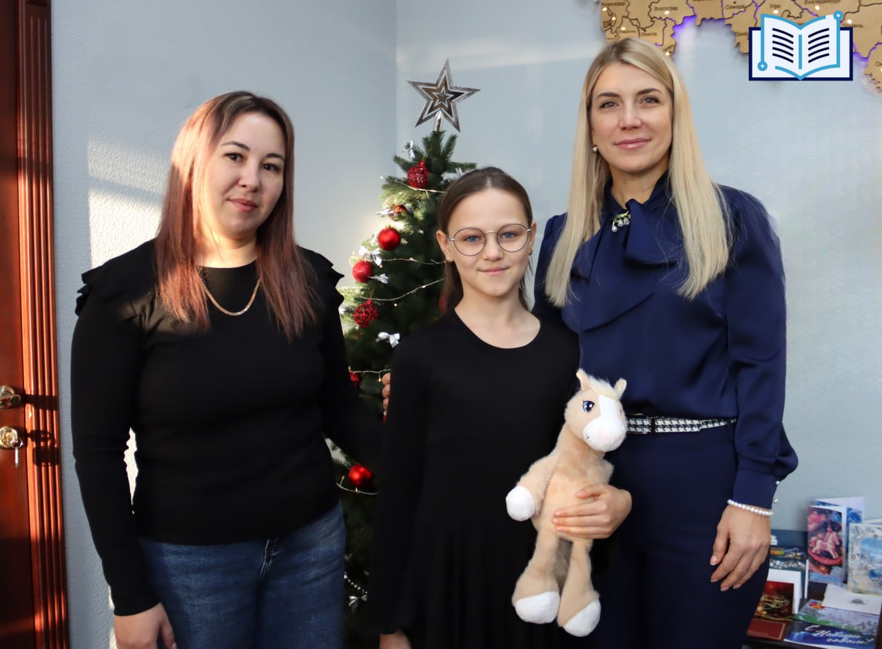 «Ёлка желаний» исполнила мечты юных астраханцев о лошадях, Волке и Зайце «Ёлка желаний» исполнила мечты юных астраханцев о лошадях, Волке и Зайце