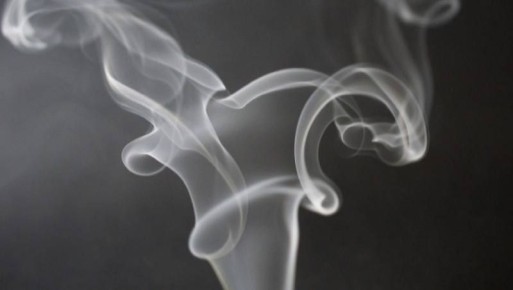 В России могут повысить штрафы за курение в общественных местах