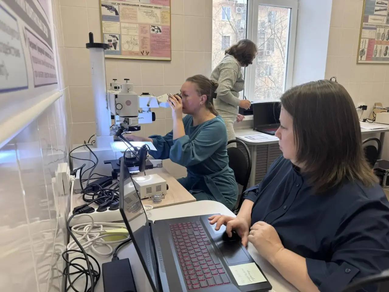 В Астрахани начал работу первый в регионе центр судебных экспертиз В Астрахани начал работу первый в регионе центр судебных экспертиз