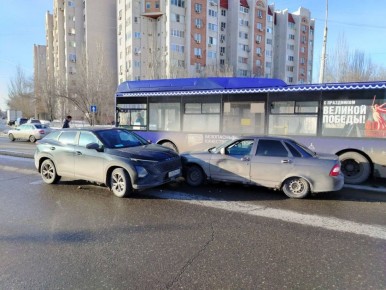 Депутат Думы Астраханской области Евгений Дунаев попал в аварию