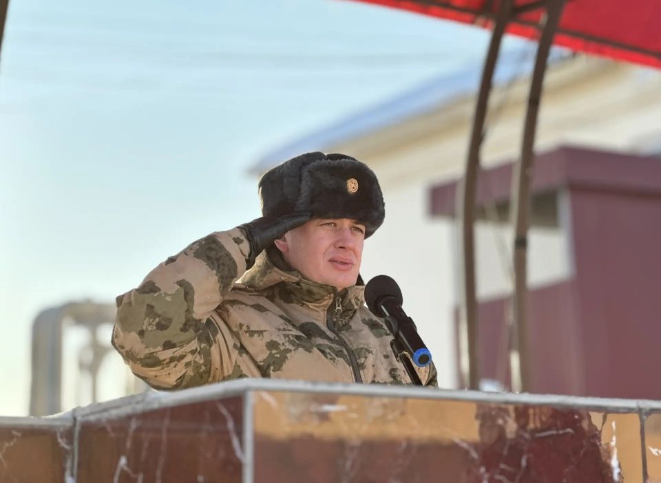 Астраханским военнослужащим Росгвардии – участникам СВО вручили ведомственные и региональные награды