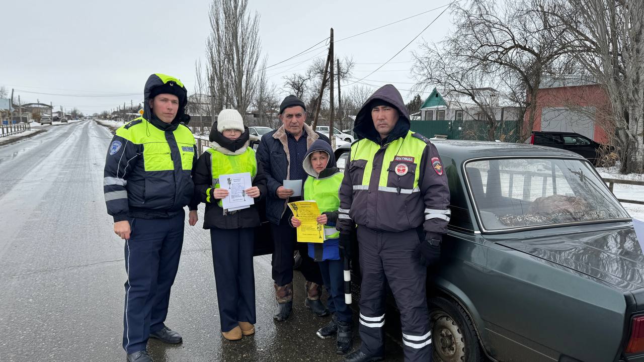 Астраханская Госавтоинспекция и юные помощники — за безопасность на дорогах Астраханская Госавтоинспекция и юные помощники — за безопасность на дорогах