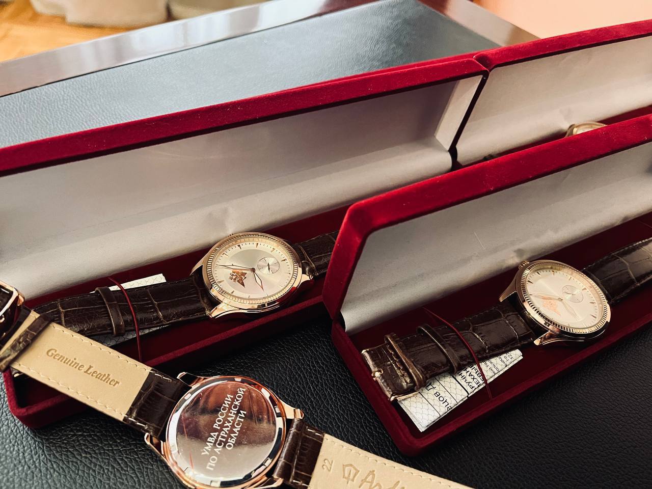 В Астраханской области полицейские поблагодарили сотрудников охранных предприятий и дружинников за совместную работу В Астраханской области полицейские поблагодарили сотрудников охранных предприятий и дружинников за совместную работу