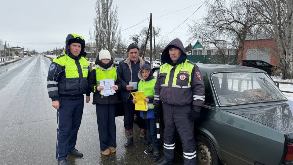 Астраханская Госавтоинспекция и юные помощники — за безопасность на дорогах Астраханская Госавтоинспекция и юные помощники — за безопасность на дорогах