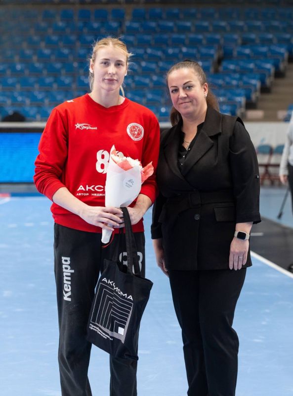 ������������� ���������� ���-������� �� ������� � ������������� � 12 �����