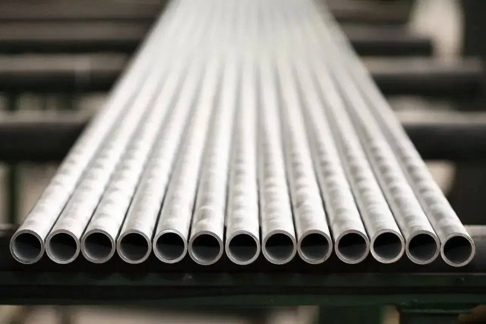 В Астраханской области построят завод по производству полиэтиленовых труб