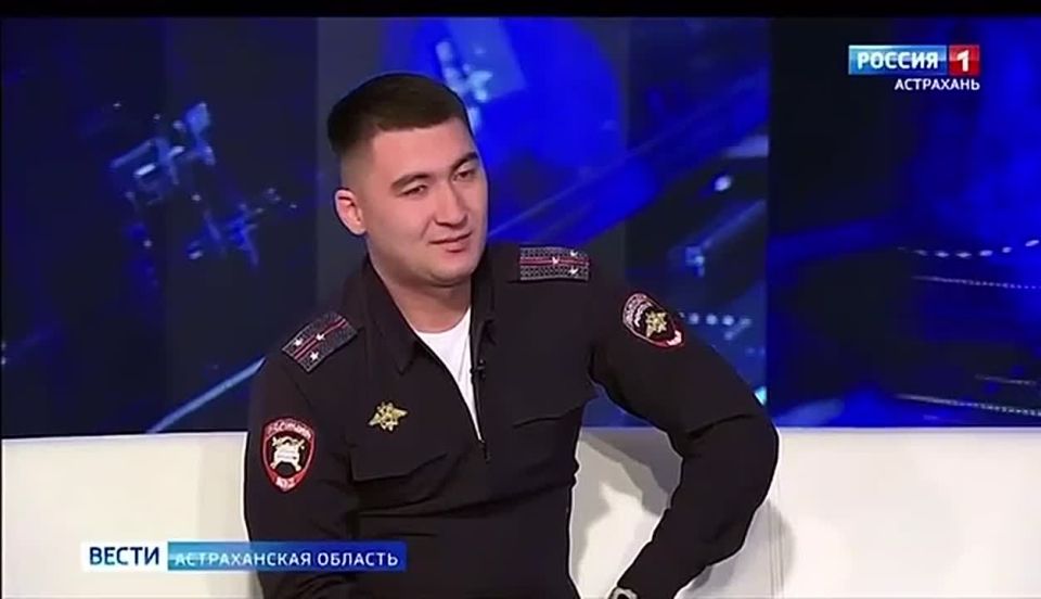 За какие нарушения могут эвакуировать автомобиль и какой порядок действий в такой ситуации в эфире телеканала ГТРК «Лотос» рассказал инспектор группы организации службы ОБДПС УМВД России по г. Астрахани старший лейтенант...