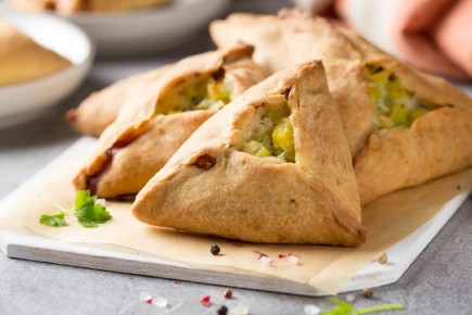 Вдохновение из Востока: самса с картофелем и зеленью