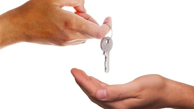 19 астраханских сирот получат сертификаты на покупку жилья