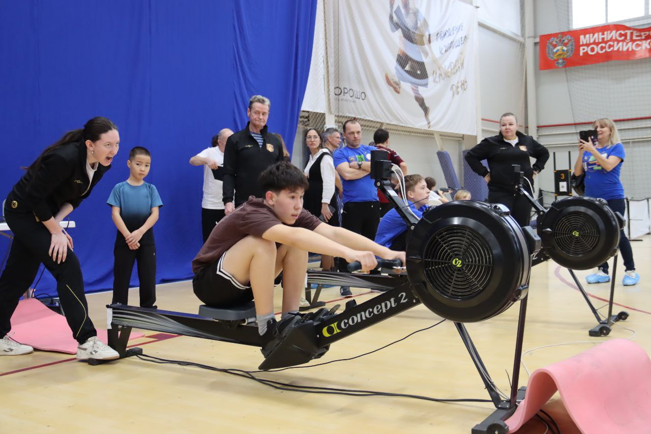 В Астрахани состоялся спортивный праздник для защитников Отечества и их детей - фестиваль «За Родину! За Спорт!» В Астрахани состоялся спортивный праздник для защитников Отечества и их детей - фестиваль «За Родину! За Спорт!»