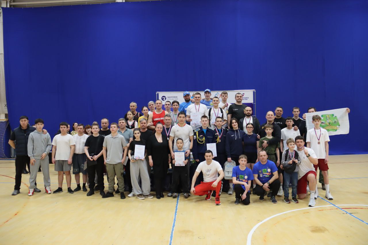 В Астрахани состоялся спортивный праздник для защитников Отечества и их детей - фестиваль «За Родину! За Спорт!»