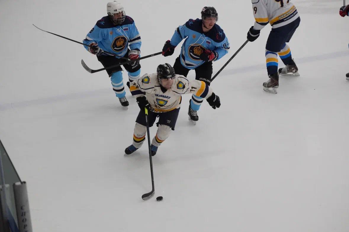 В Астраханской области завершился второй день хоккейного турнира «Дружба Народов» В Астраханской области завершился второй день хоккейного турнира «Дружба Народов»