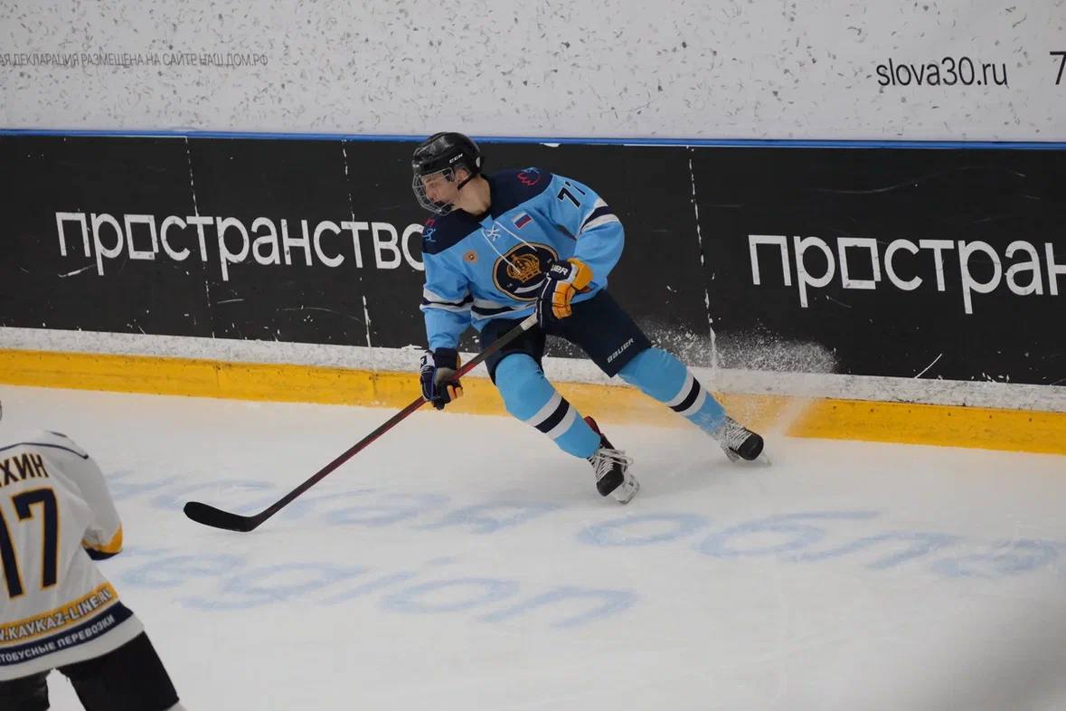 В Астраханской области завершился второй день хоккейного турнира «Дружба Народов» В Астраханской области завершился второй день хоккейного турнира «Дружба Народов»