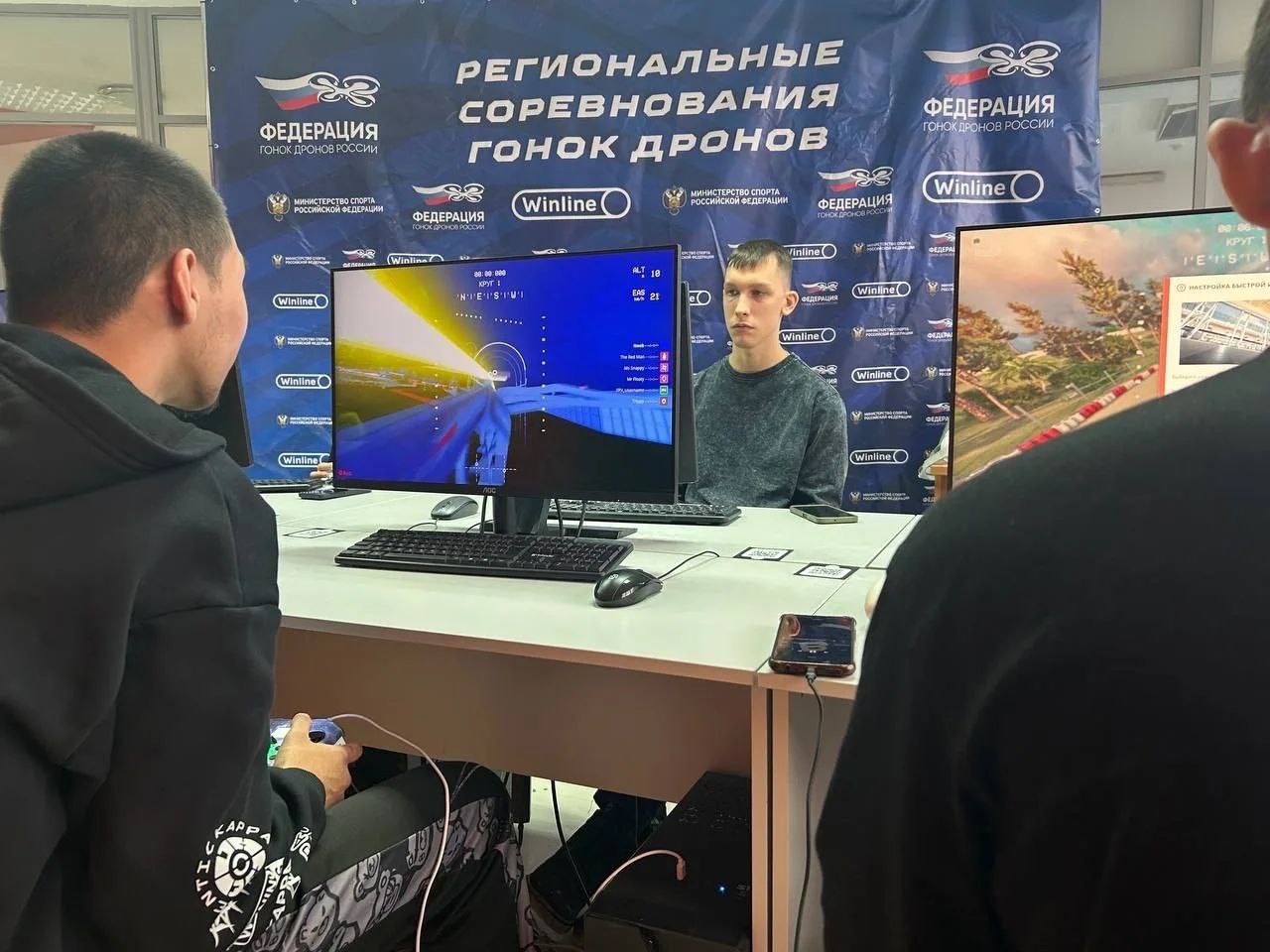 Определены первые победители «Студенческого фестиваля по гонкам дронов» Определены первые победители «Студенческого фестиваля по гонкам дронов»