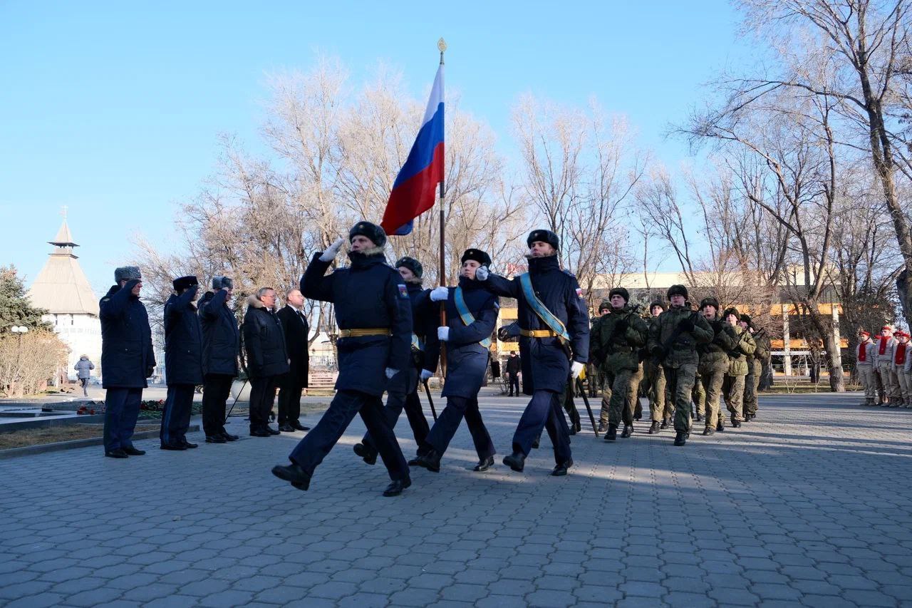 Игорь Редькин: Уважаемые астраханцы, поздравляю вас с Днем защитника Отечества! Игорь Редькин: Уважаемые астраханцы, поздравляю вас с Днем защитника Отечества!