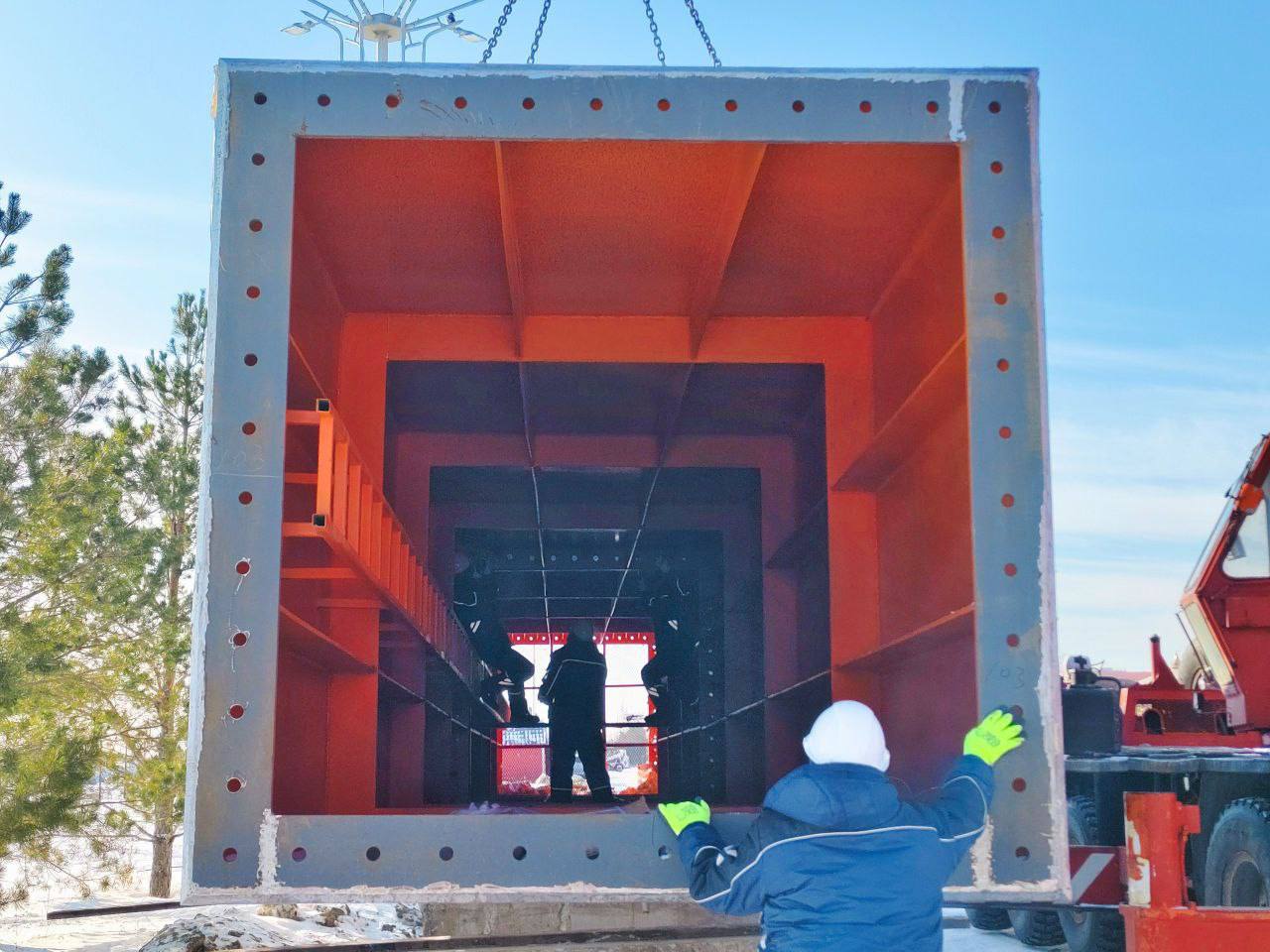 В ЦПКиО Волгограда строят первое в России вантовое колесо обозрения В ЦПКиО Волгограда строят первое в России вантовое колесо обозрения