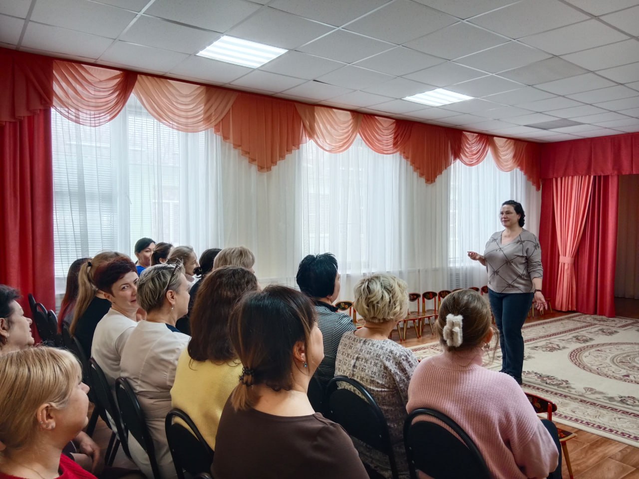 Секретарь территориальной избирательной комиссии Трусовского района Светлана Морозова провела встречи с коллективами МБДОУ г. Астрахани «Детский сад № 5» и «Детский сад № 77» Секретарь территориальной избирательной комиссии Трусовского района Светлана Морозова провела встречи с коллективами МБДОУ г. Астрахани «Детский сад № 5» и «Детский сад № 77»