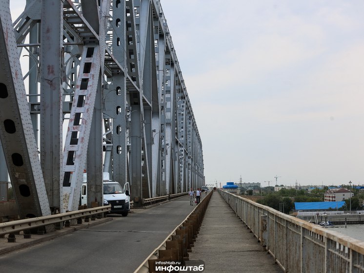 В Астрахани 5 марта временно перекроют Старый мост