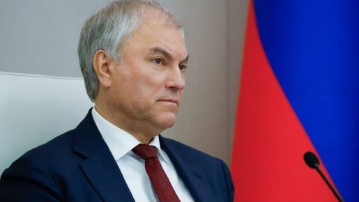 Володин предложил отменить рекомендации Минздрава о цвете одежды медиков