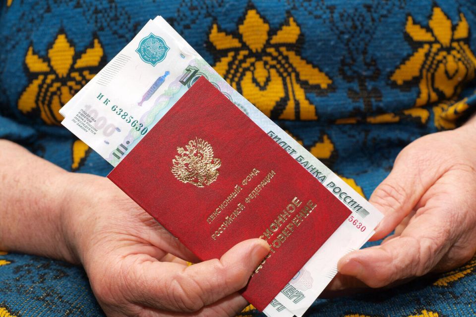 Как избежать возврата пенсии: важные советы для пожилых граждан