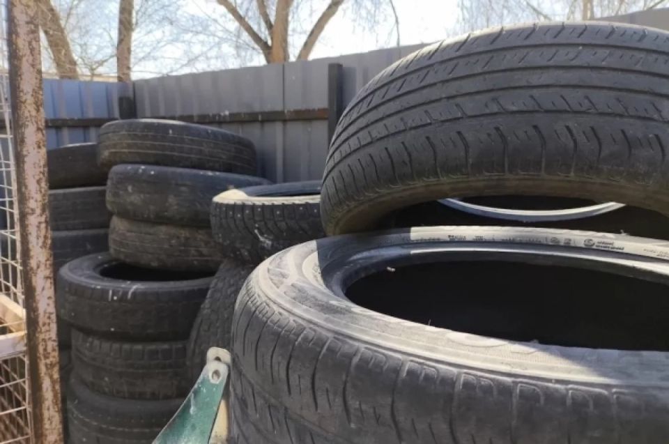 Шины вне закона. Старым покрышкам не место на контейнерных площадках