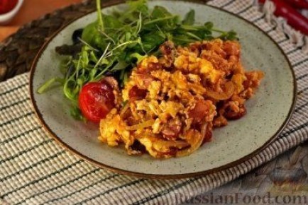 Кулинарное открытие: Салат с говядиной, яблоком и болгарским перцем, как в пражском бистро