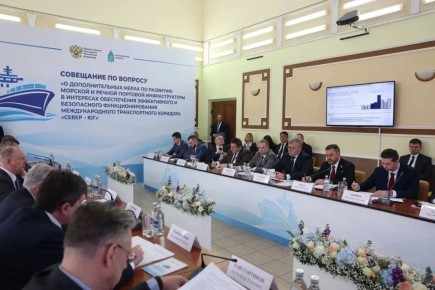 Николай Патрушев и Игорь Бабушкин обсудили развитие международного транспортного коридора «Север-Юг»