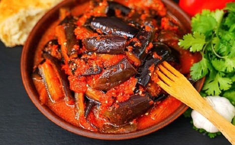 Острые баклажаны: закуска, которая удивит даже гурманов