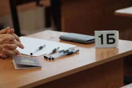 � MAX �������� �������� ������� ��� ���������� � �� ���������