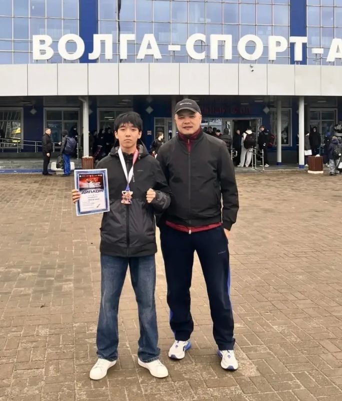 Спортсмены из Астраханской области выступили на соревнованиях по кикбоксингу Спортсмены из Астраханской области выступили на соревнованиях по кикбоксингу