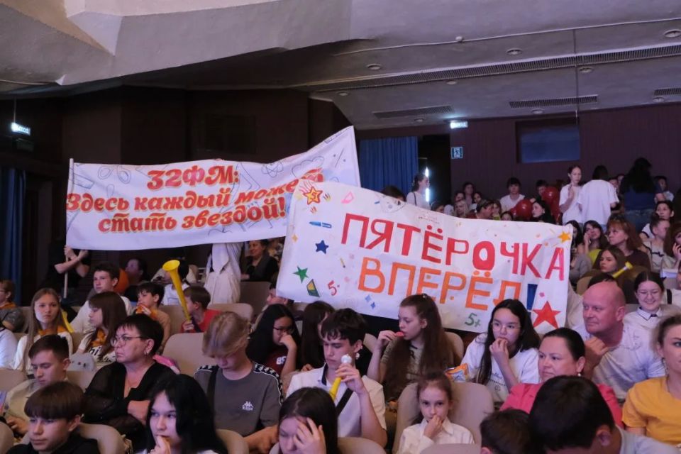 В Астрахани состоялся финал школьной лиги КВН В Астрахани состоялся финал школьной лиги КВН