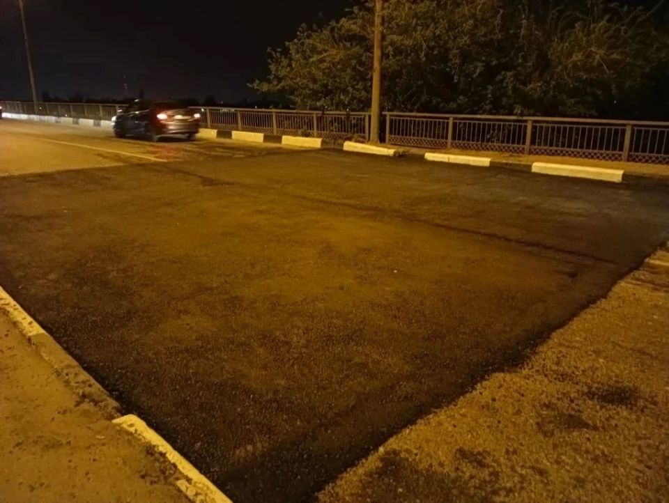 В Астрахани на трех мостах провели ямочный ремонт В Астрахани на трех мостах провели ямочный ремонт