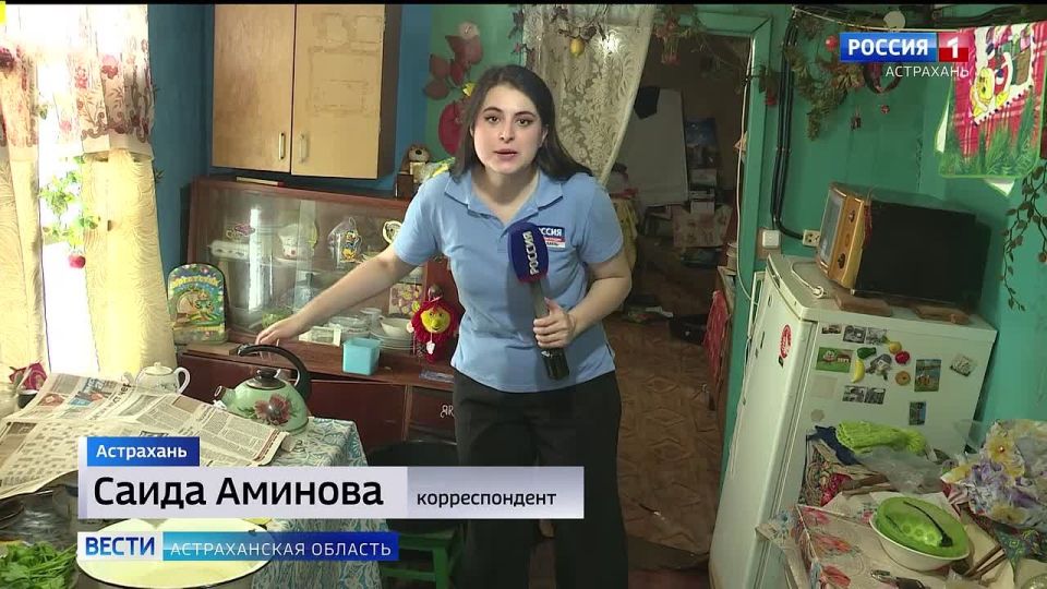 В Астрахани жители дома на улице Писарева несколько лет живут в затопленных квартирах
