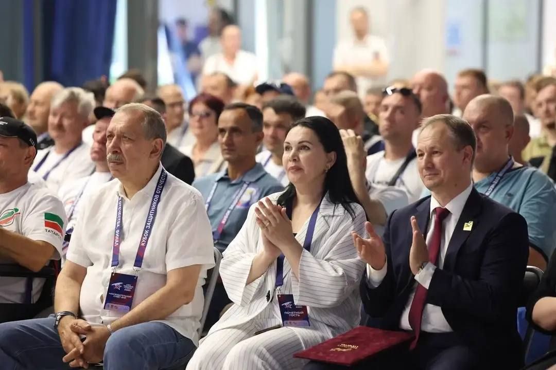 В Астрахани стартовал финал «Кубка Защитников Отечества» В Астрахани стартовал финал «Кубка Защитников Отечества»