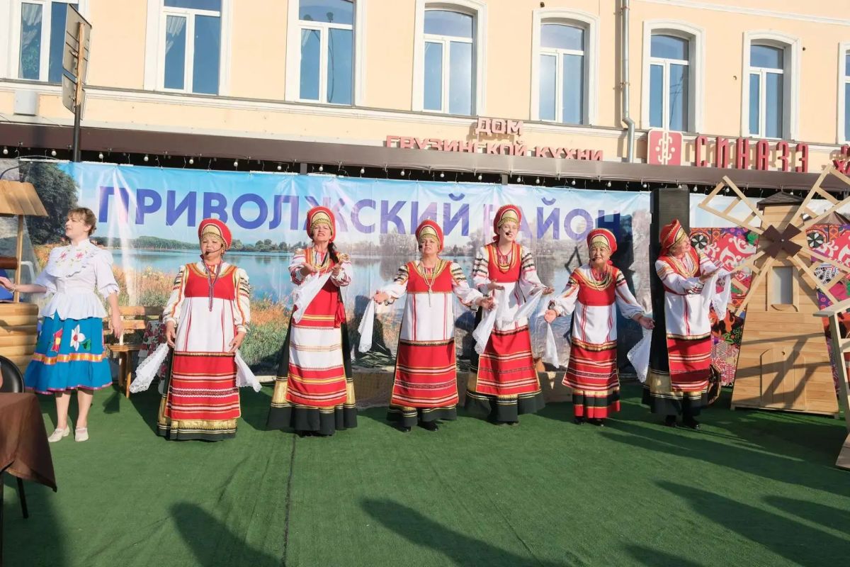 В Астраханской области отметили День рыбака В Астраханской области отметили День рыбака