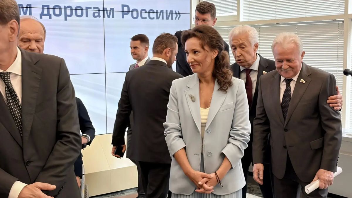 Анна Кузнецова: Поблагодарила руководство РЖД за поддержку проектов «Единой России» по помощи детям с инвалидностью, и мы договорились о системном сотрудничестве в этом направлении Анна Кузнецова: Поблагодарила руководство РЖД за поддержку проектов «Единой России» по помощи детям с инвалидностью, и мы договорились о системном сотрудничестве в этом направлении