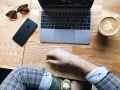 Почти треть астраханцев скрывает поиск новой работы от начальства