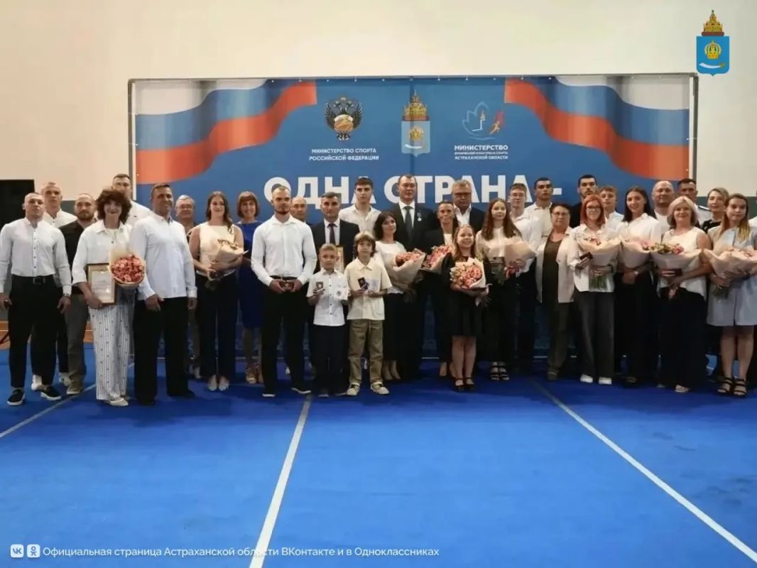 Ключевым пунктом визита министра спорта РФ Михаила Дегтярева стало посещение строящегося центра водных и гребных видов спорта в селе Яксатово — его готовность достигла 76 % Ключевым пунктом визита министра спорта РФ Михаила Дегтярева стало посещение строящегося центра водных и гребных видов спорта в селе Яксатово — его готовность достигла 76 %