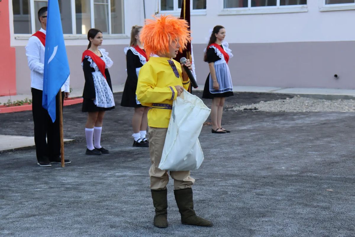 Снова в школу! Ахтубинск встречает День знаний Снова в школу! Ахтубинск встречает День знаний